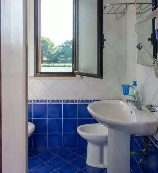 スタンダード４人部屋, La Masseria Hotel Ristorante Centro Benessere