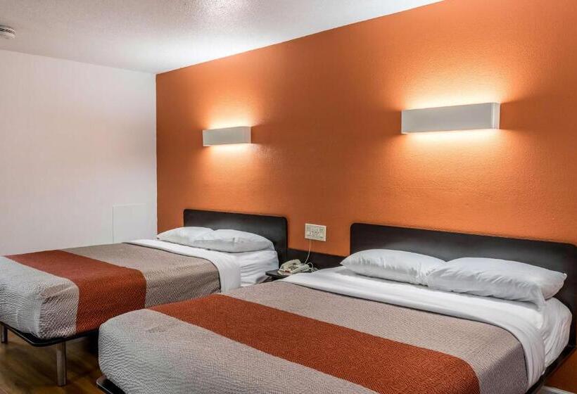 Номер Стандарт, Motel 6 Florence, Ky   Cincinnati Airport