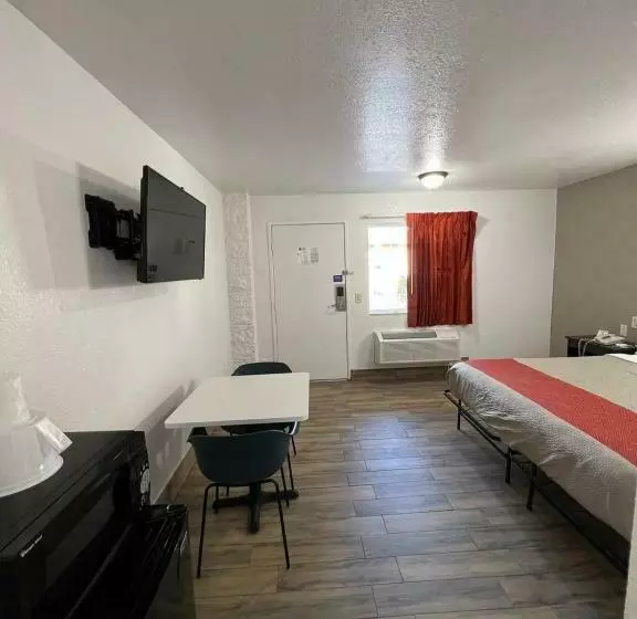 キングサイズベッドのデラックスルーム, Motel 6orange, Ca Anaheim