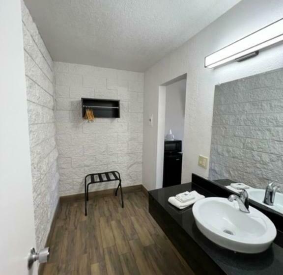 غرفة ديلوكس سرير كينج, Motel 6orange, Ca  Anaheim