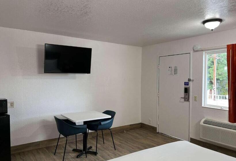 غرفة ديلوكس سرير كينج, Motel 6orange, Ca  Anaheim