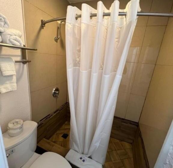 غرفة قياسية لذوى الاحتياجات الخاصة, Motel 6orange, Ca  Anaheim