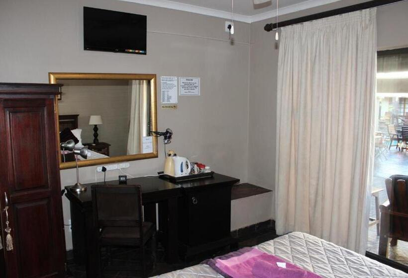 Номер Стандарт, Royal Game Guest House