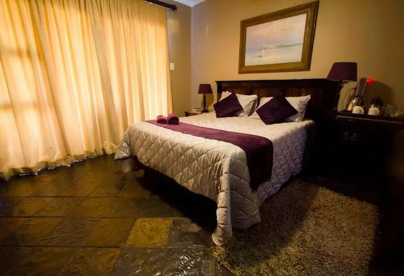 اتاق استاندارد, Royal Game Guest House