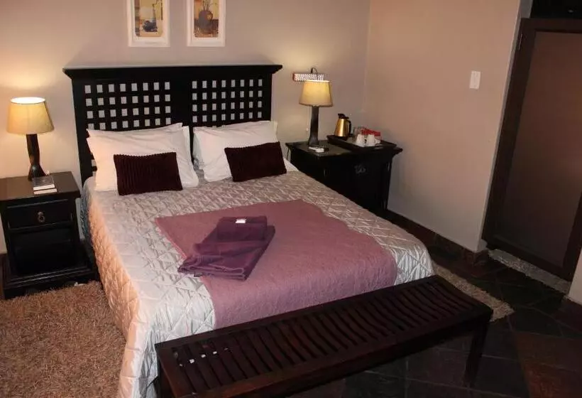 اتاق استاندارد, Royal Game Guest House