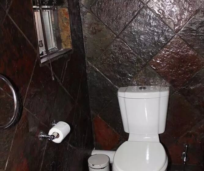 اتاق استاندارد, Royal Game Guest House