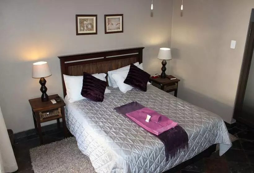 اتاق استاندارد, Royal Game Guest House