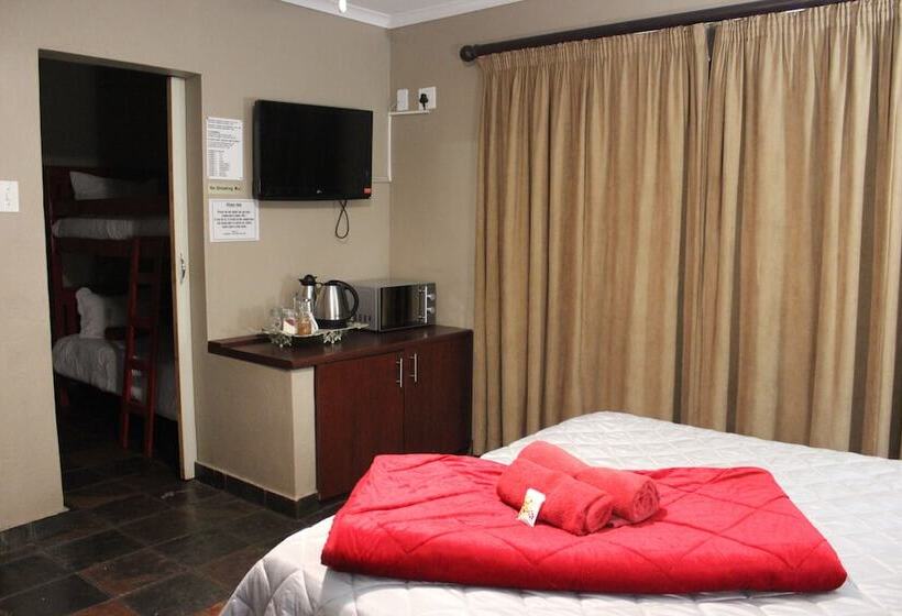 Семейный Номер, Royal Game Guest House