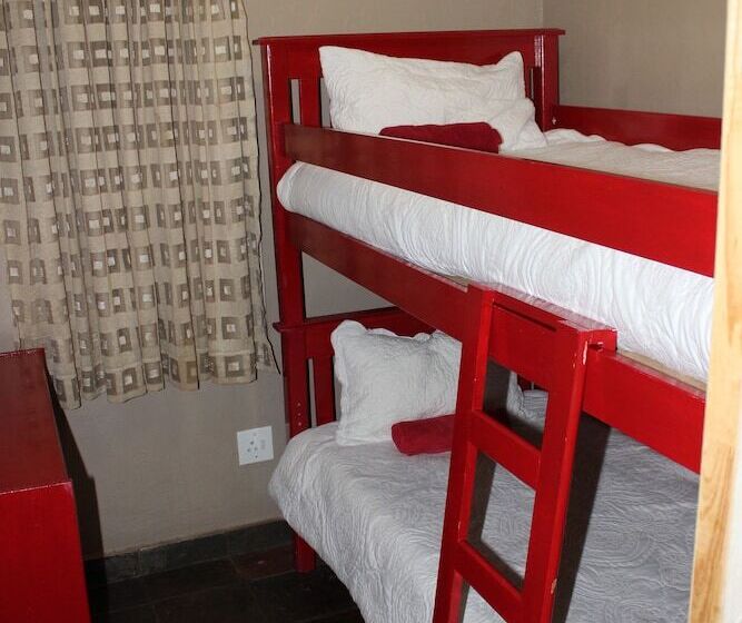 Семейный Номер, Royal Game Guest House