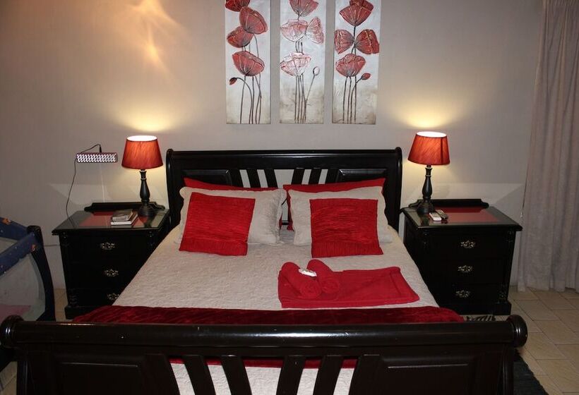 Семейный Номер, Royal Game Guest House