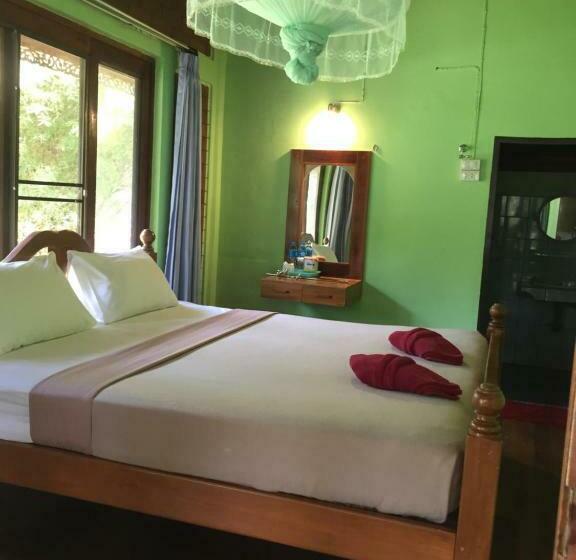 بنجلو قياسى, Khao Sok Nung House