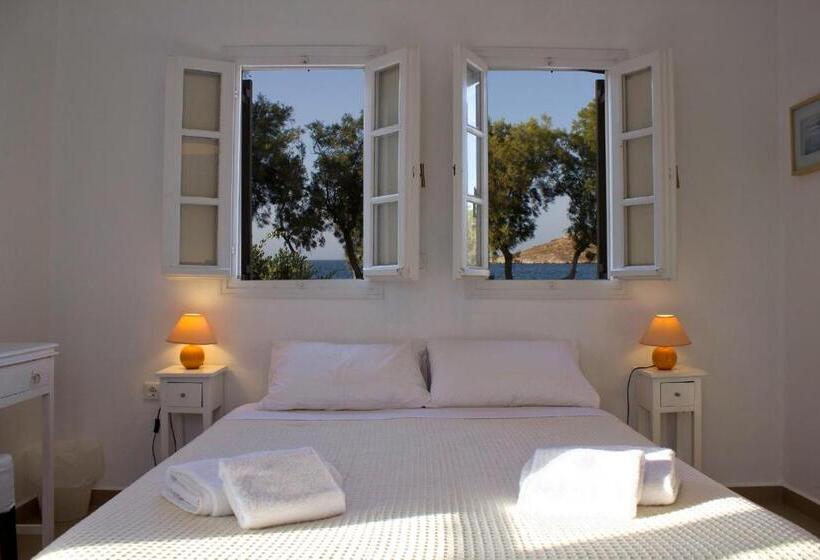 סטודיו סטנדרטי נוף לים, Almira Suites   Seafront   Naousa Paros