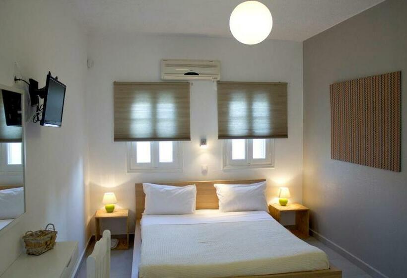 סטודיו סטנדרטי נוף לים, Almira Suites   Seafront   Naousa Paros