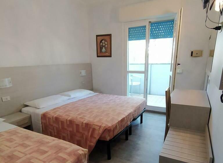 Pokój Standard, Capri