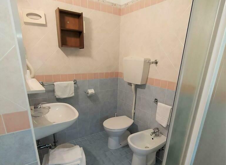 Pokój Standard, Capri