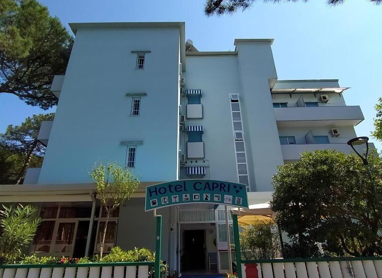 Pokój Standard Jednoosobowy, Capri