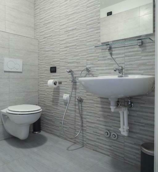 Номер Стандарт, Easy Venice Rooms 1 2
