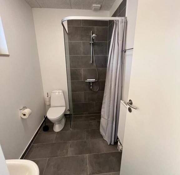 スーペリアスタジオ, Go Sleep Bredehus