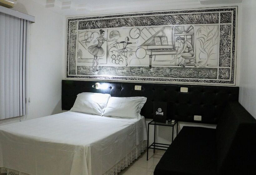 شقة غرفة واحدة, Grande