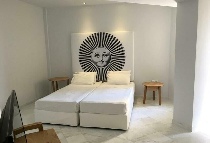 Полулюкс Вид на Сад, Hanioti Melathron