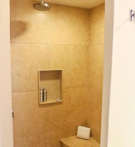 جناح جونيور مطلّ علي البحر, Mishol Bodas Hotel & Beach Club Privado