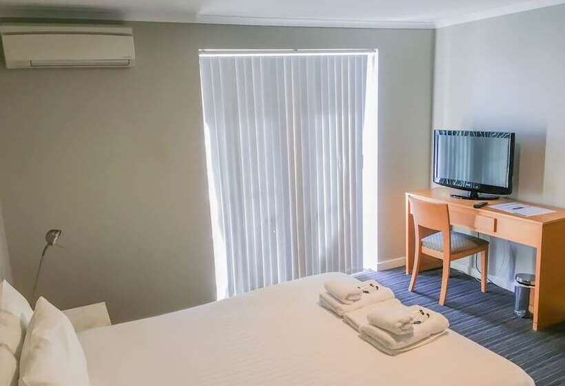 Quarto Familiar, The Premier Hotel Broadmeadow