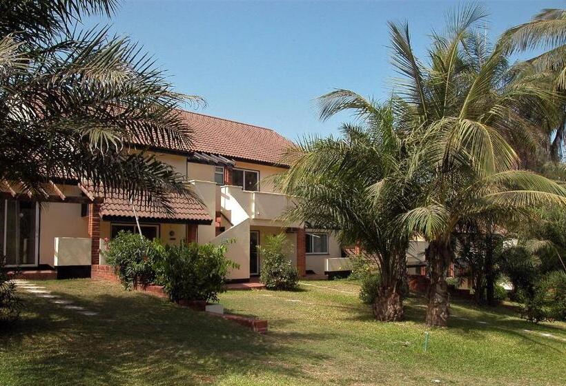 ویلا دلوکس 2 خوابه, Kololi Beach Resort