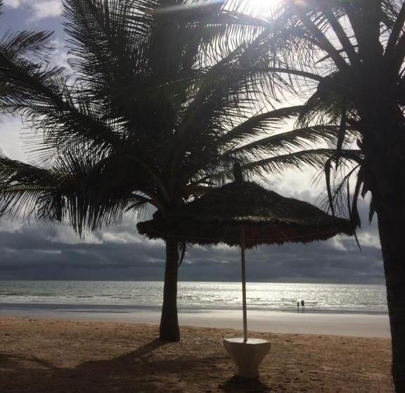 ویلا دلوکس 2 خوابه, Kololi Beach Resort