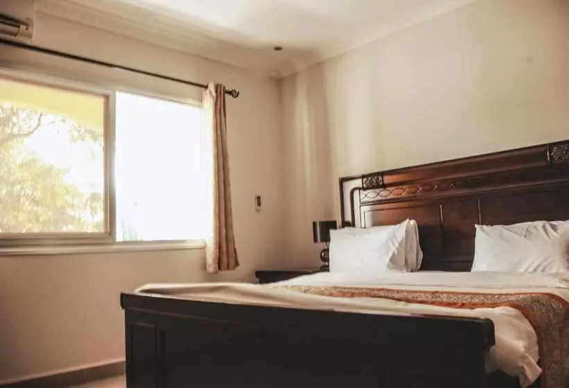 آپارتمان سوپریور 2 خوابه, Kololi Beach Resort