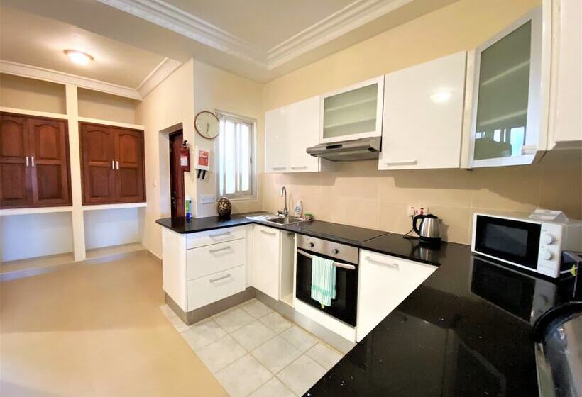 آپارتمان سوپریور 2 خوابه, Kololi Beach Resort