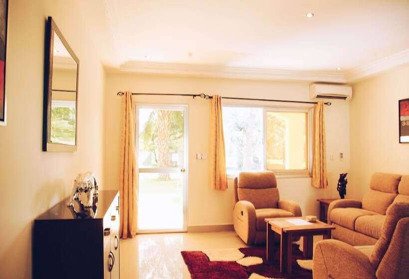 آپارتمان سوپریور 2 خوابه, Kololi Beach Resort