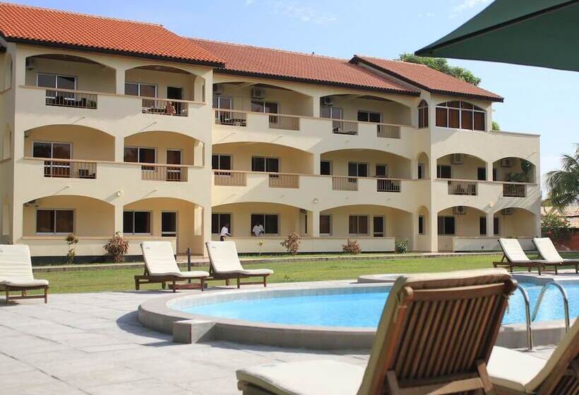 آپارتمان سوپریور 2 خوابه, Kololi Beach Resort