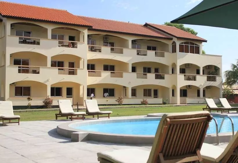 آپارتمان سوپریور 2 خوابه, Kololi Beach Resort