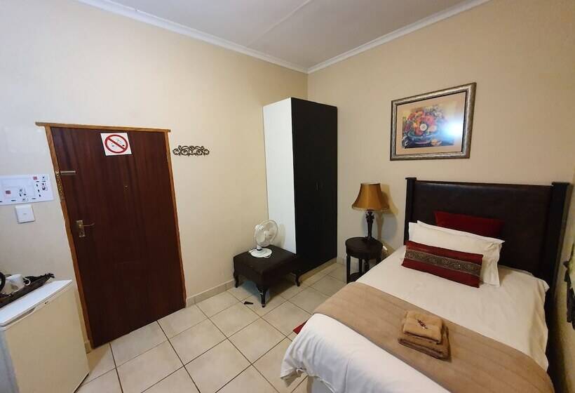 חדר סטנדרט יחיד, 7th Street Guesthouse