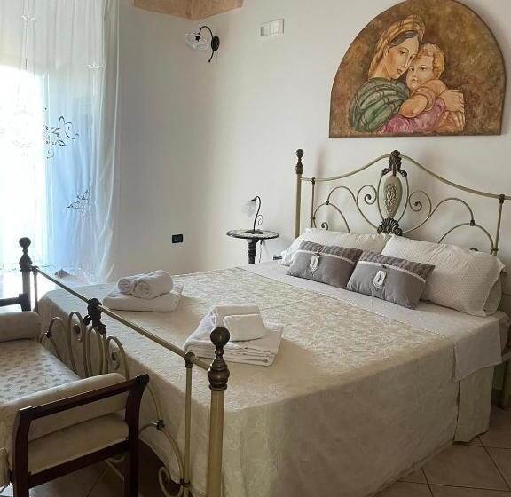 Номер Стандарт с Балконом, B&b Donna Concetta