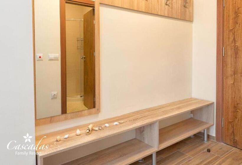 استودیوی استاندارد, Cascadas Family Resort
