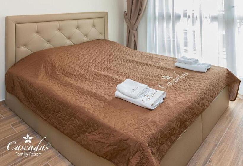 استودیوی استاندارد, Cascadas Family Resort