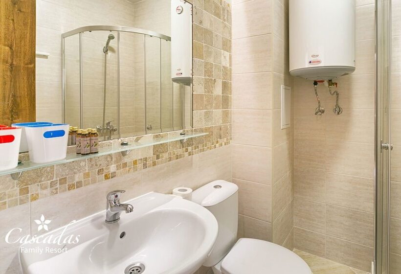 标准工作室, Cascadas Family Resort