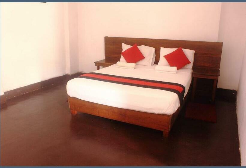 豪华房间, 256 Townhouse Rest