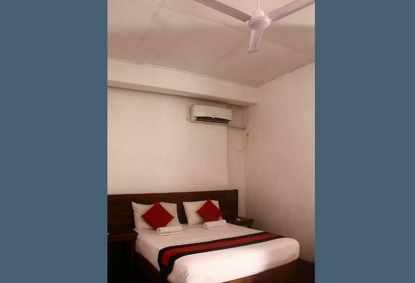 豪华房间, 256 Townhouse Rest