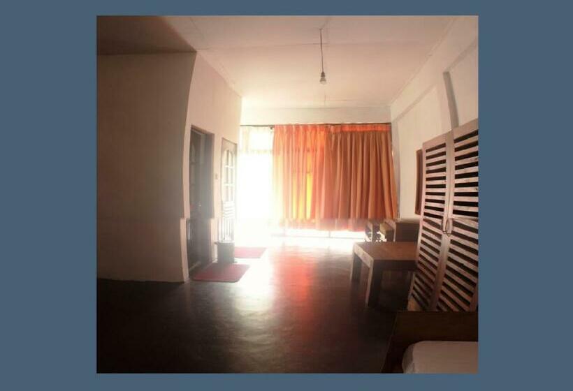 豪华房间, 256 Townhouse Rest