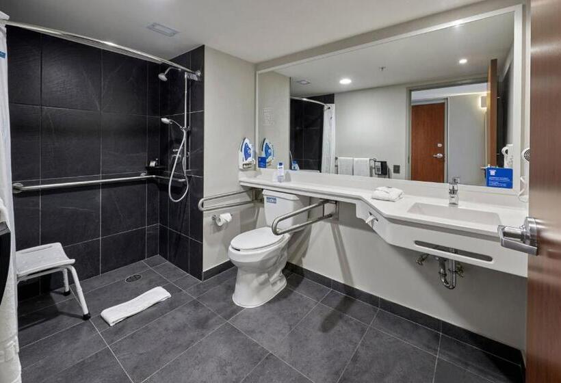 غرفه قياسيه سريرين مزدوجين, City Express By Marriott Reynosa Aeropuerto