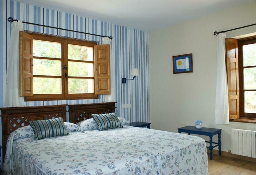 اتاق استاندارد, Colonial De Santillana