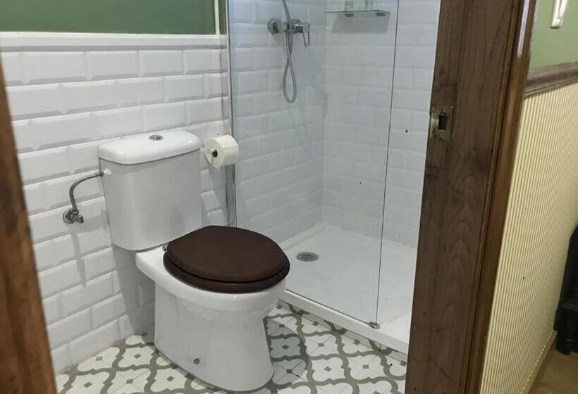 اتاق استاندارد یک نفره, Colonial De Santillana