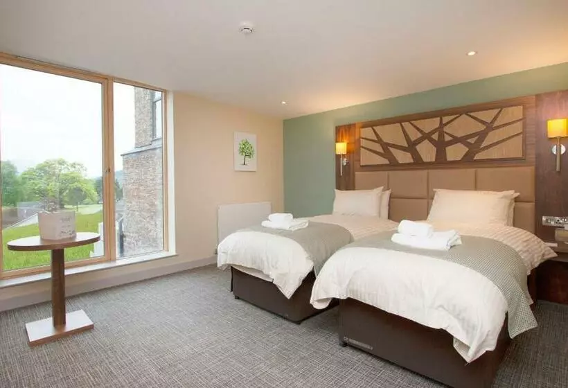 Standard Room, Drimsynie Estate