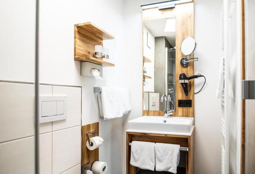 スーペリアールーム, Gasthof Adler