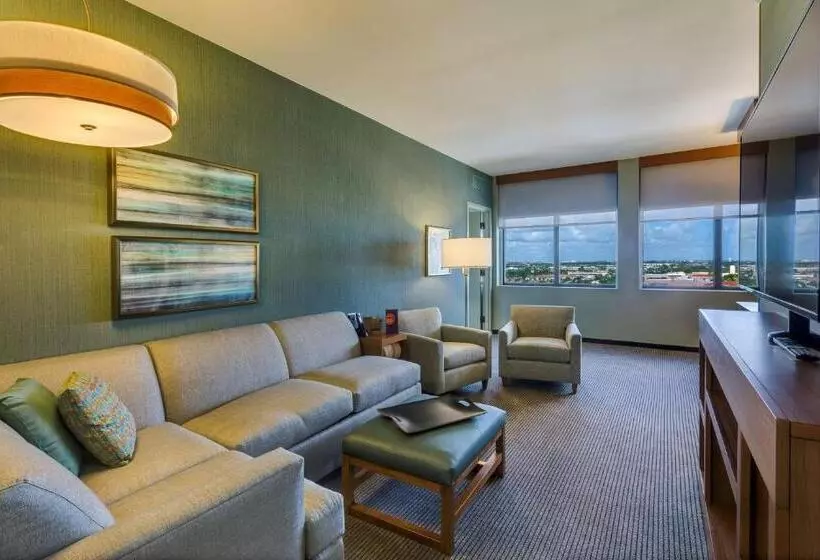 身障者適用キングサイズベッドルーム, Hyatt Place Boca Raton