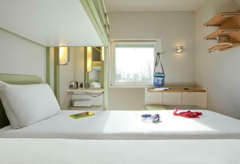 Номер Стандарт Трехместный, Ibis Budget Marne La Vallee Chelles