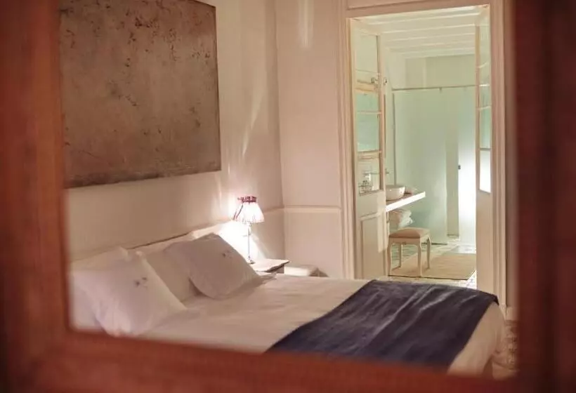 اتاق لوکس, Jardí De Ses Bruixes Boutique