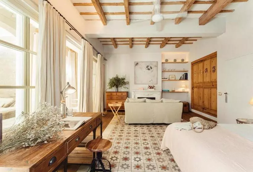 سوییت سوپریور, Jardí De Ses Bruixes Boutique